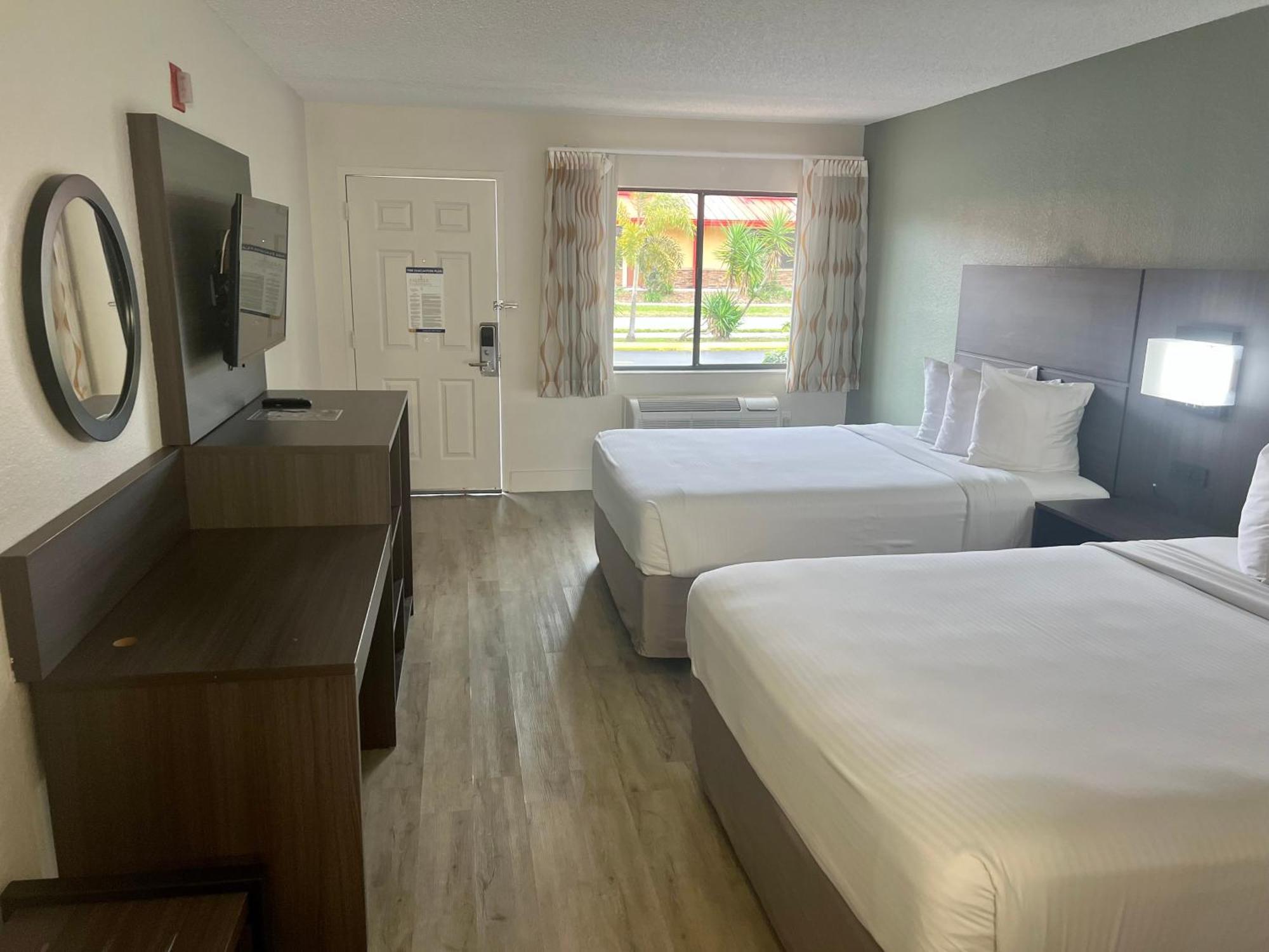 Quality Inn & Suites Orlando East - Ucf Area Alafaya Kültér fotó